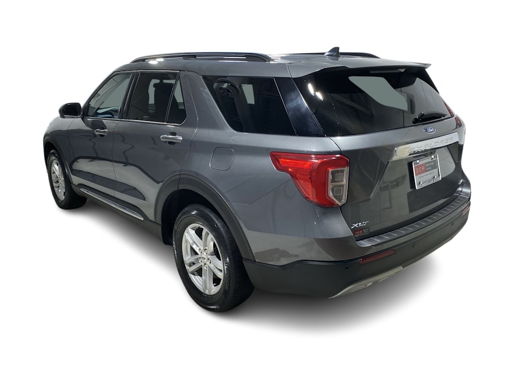 Thumbnail: 2022 Ford Explorer - 4