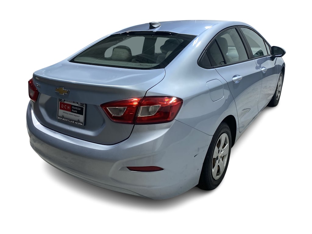 Thumbnail: 2018 Chevrolet Cruze - 26