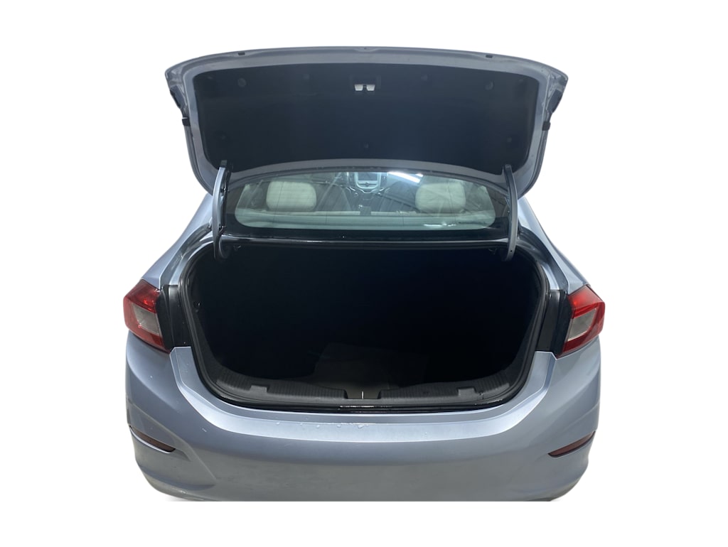 Thumbnail: 2018 Chevrolet Cruze - 17