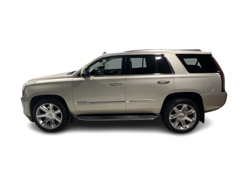 Thumbnail: 2016 Cadillac Escalade - 3