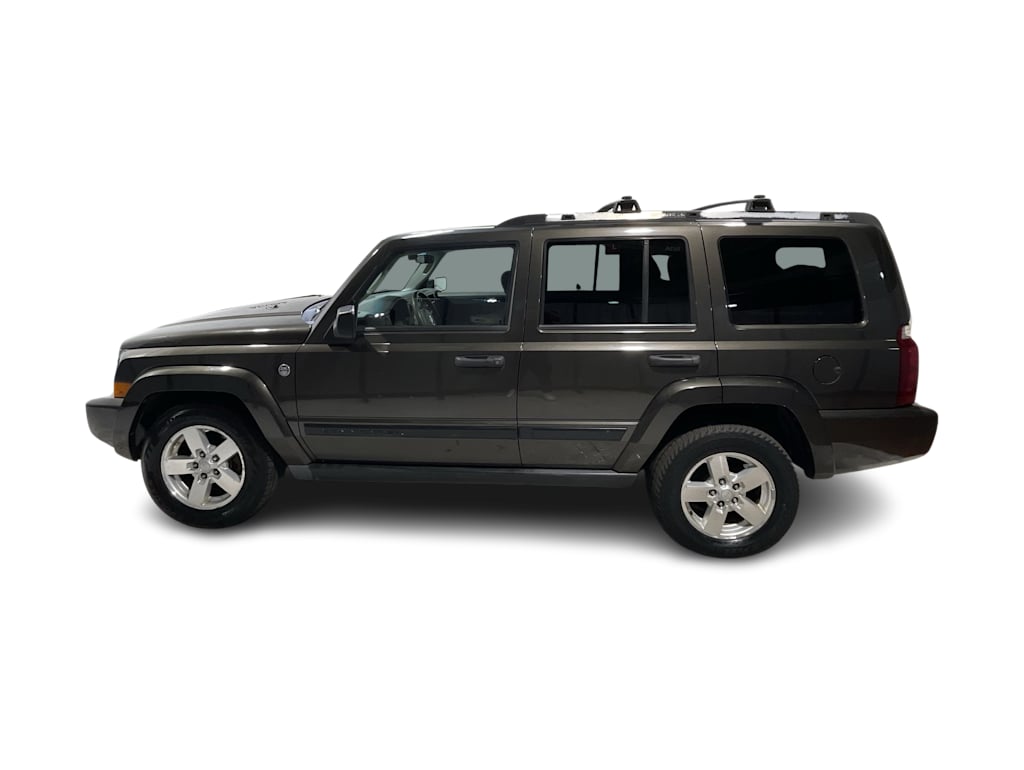 Thumbnail: 2006 Jeep Commander - 3