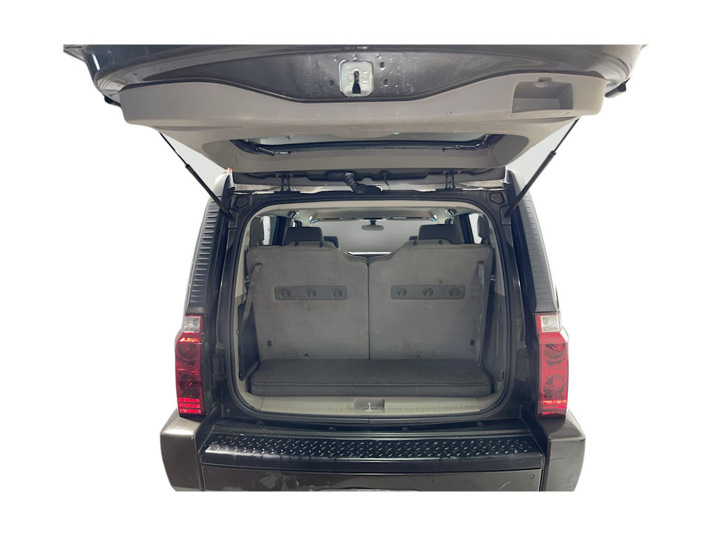 Thumbnail: 2006 Jeep Commander - 16