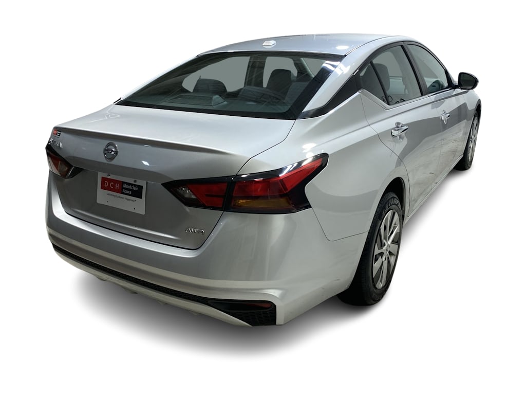 Thumbnail: 2020 Nissan Altima - 28