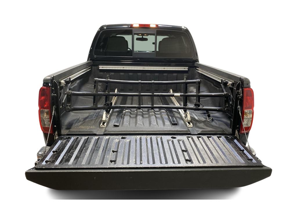 Thumbnail: 2016 Nissan Frontier - 17