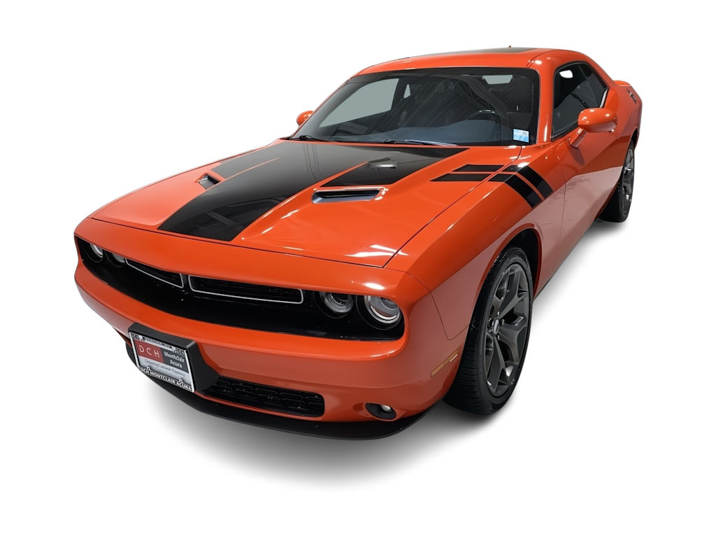 Used 2017 Dodge Challenger SXT Plus with VIN 2C3CDZAG6HH554639 for sale in West Allis, WI
