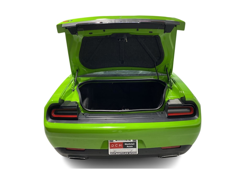 Thumbnail: 2017 Dodge Challenger - 5