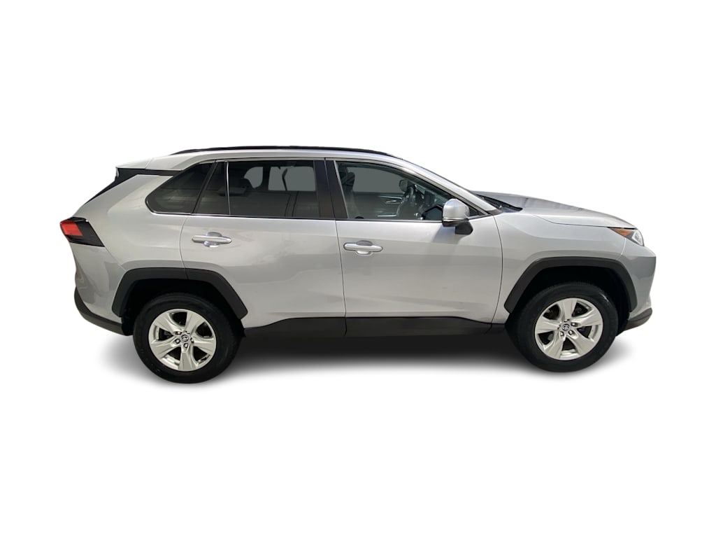 Thumbnail: 2020 Toyota RAV4 - 27