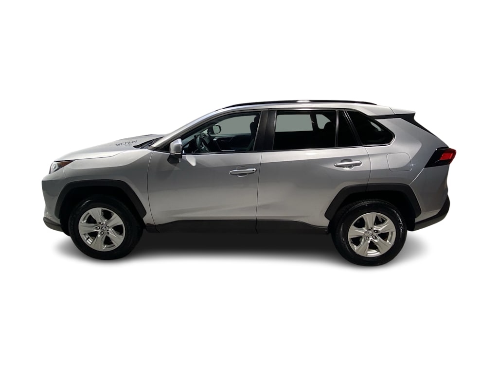 Thumbnail: 2020 Toyota RAV4 - 3