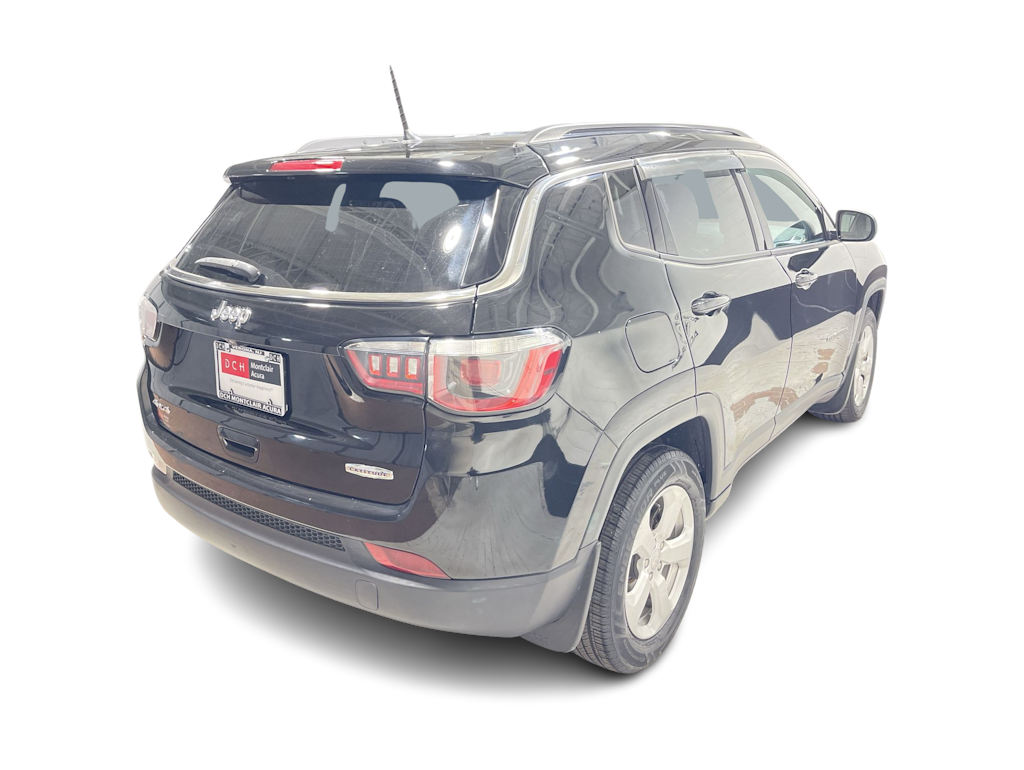 Thumbnail: 2018 Jeep Compass - 26