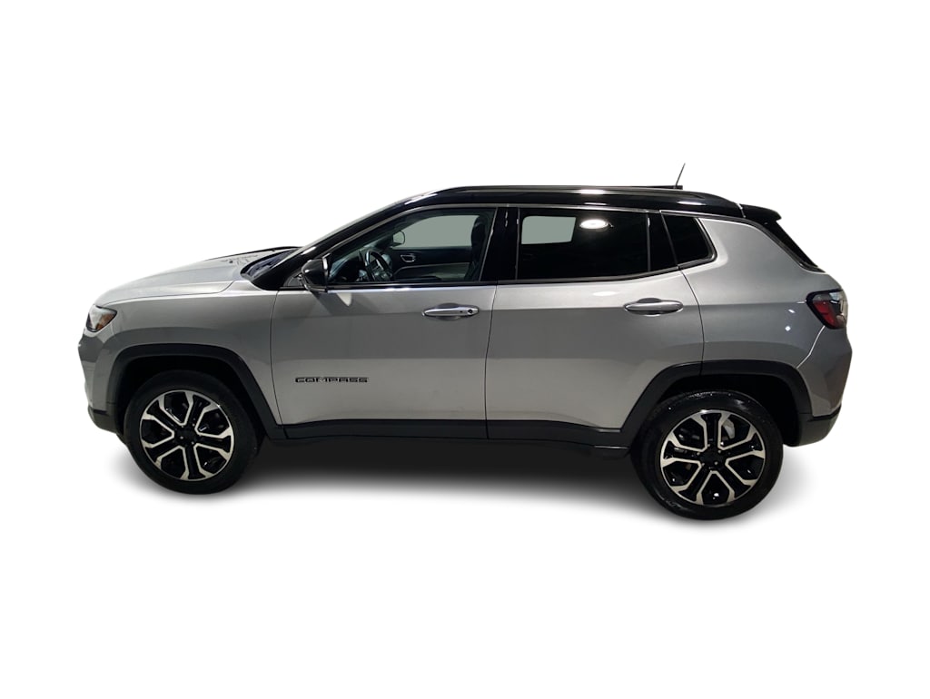 Thumbnail: 2022 Jeep Compass - 3