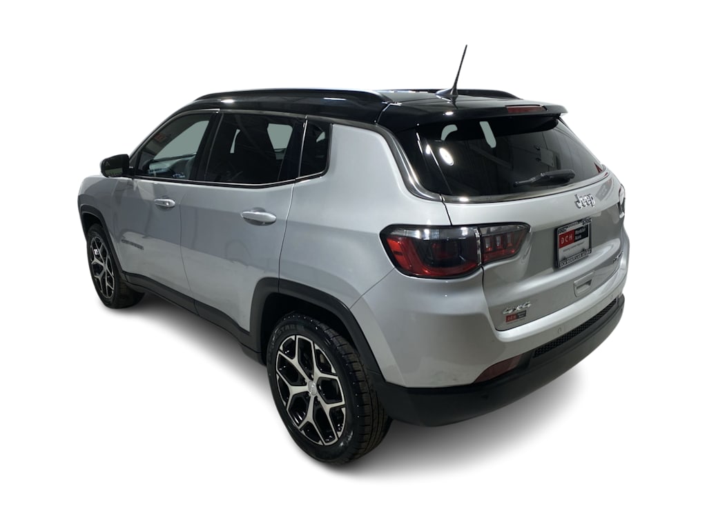 Thumbnail: 2024 Jeep Compass - 4