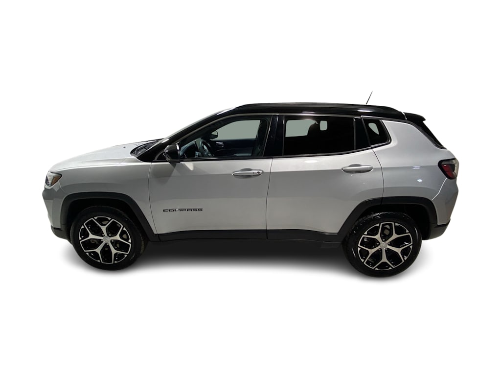 Thumbnail: 2024 Jeep Compass - 3