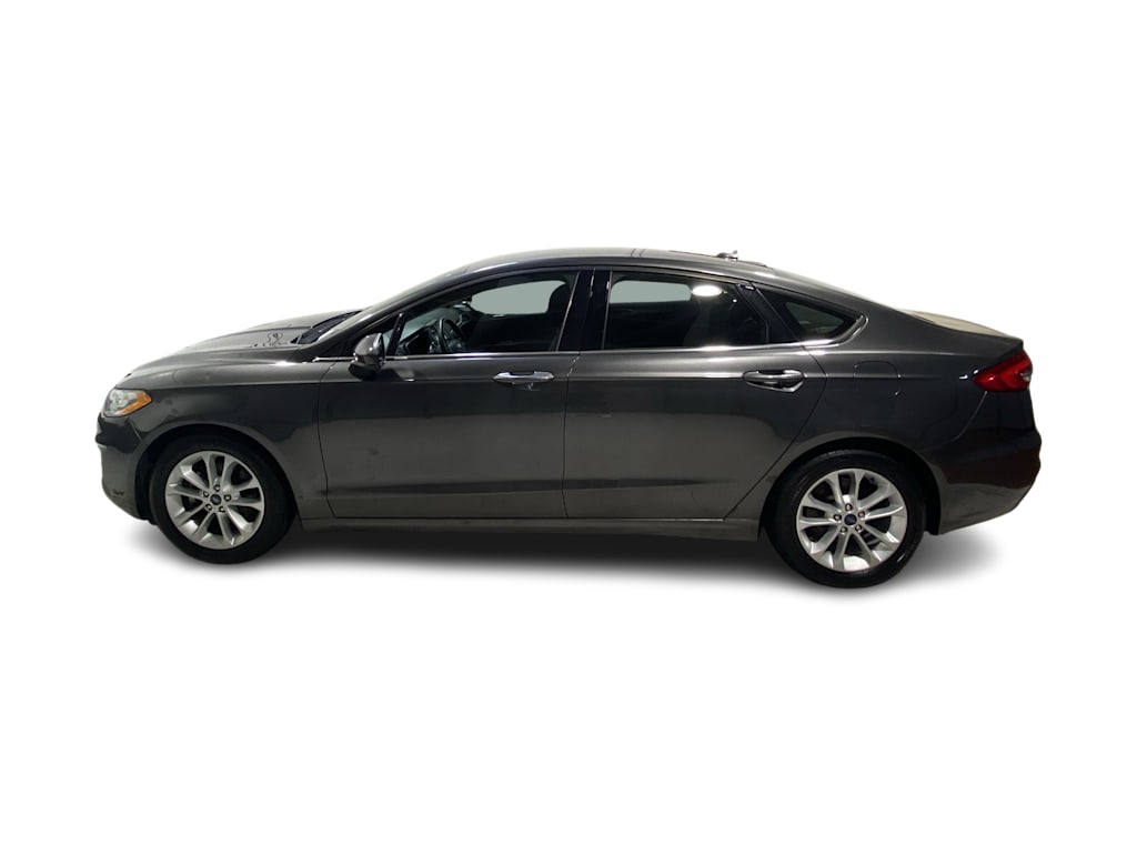 Thumbnail: 2019 Ford Fusion - 3