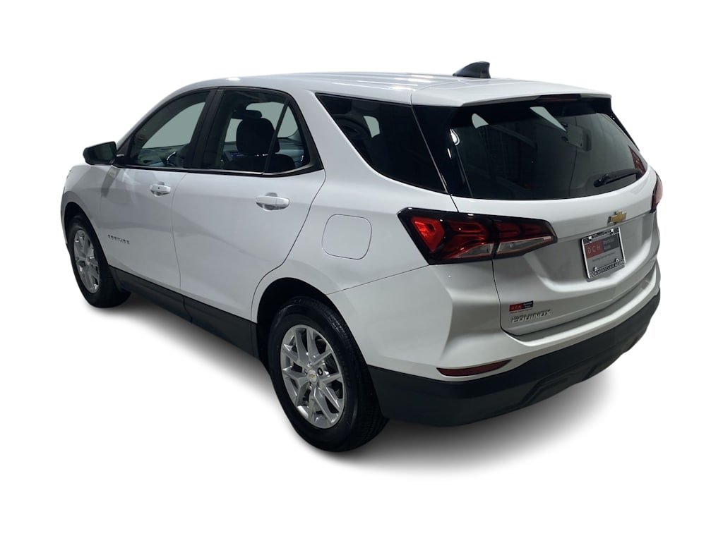 Thumbnail: 2024 Chevrolet Equinox - 4