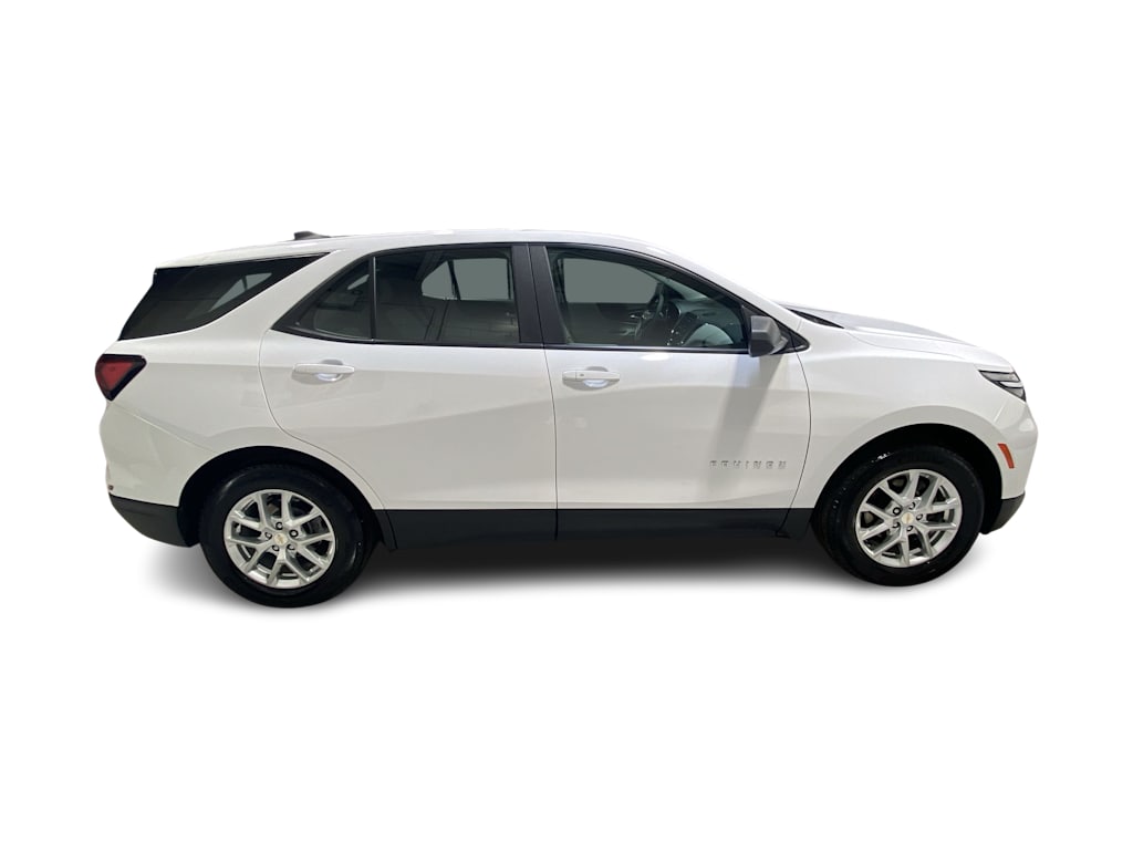 Thumbnail: 2024 Chevrolet Equinox - 27