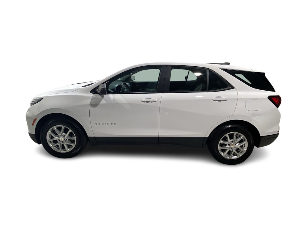 Thumbnail: 2024 Chevrolet Equinox - 3