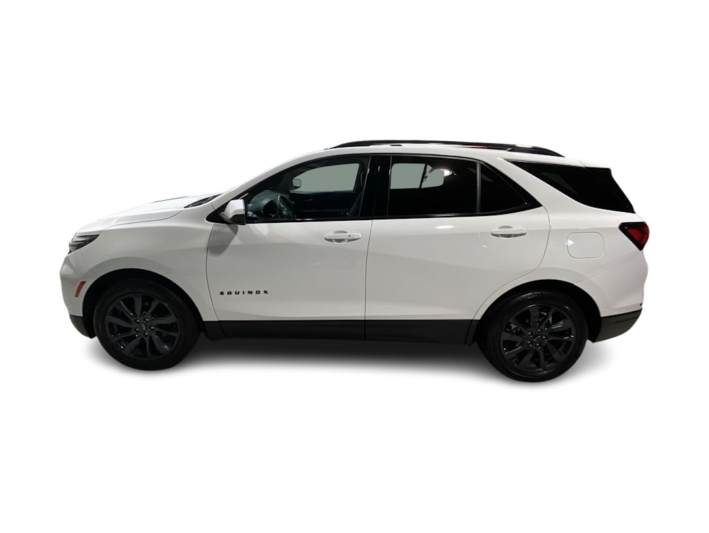 Thumbnail: 2023 Chevrolet Equinox - 3