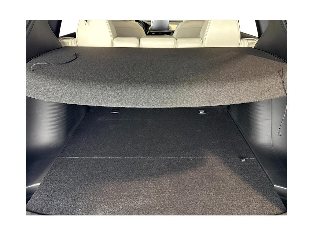 Thumbnail: 2025 Acura ADX - 16