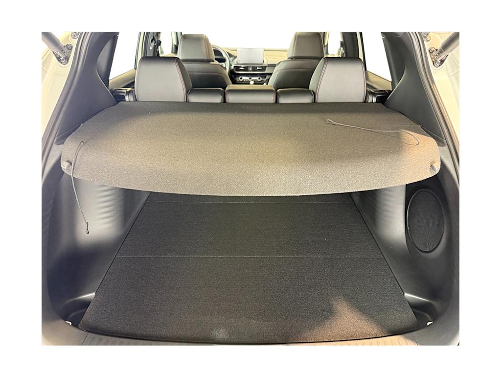 Thumbnail: 2025 Acura ADX - 15