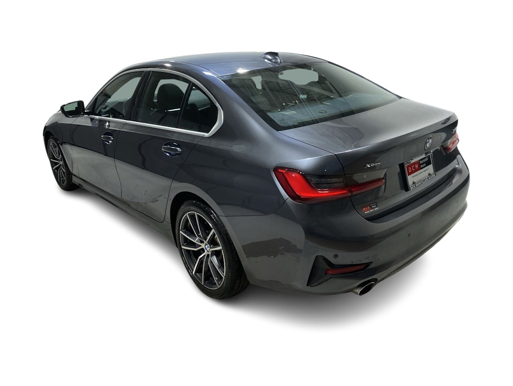 Thumbnail: 2021 BMW 3 Series - 4