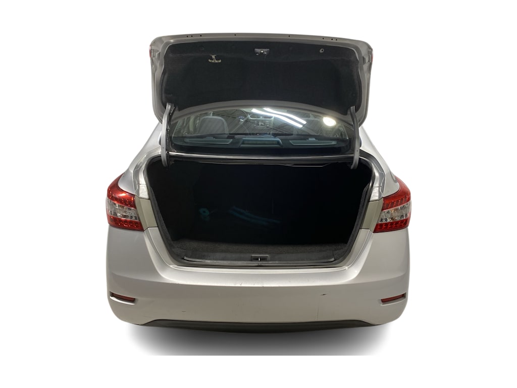 Thumbnail: 2013 Nissan Sentra - 17