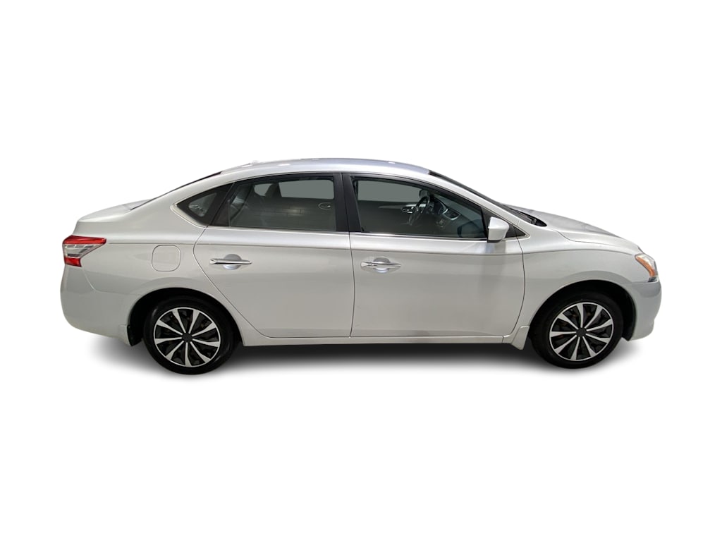 Thumbnail: 2013 Nissan Sentra - 27