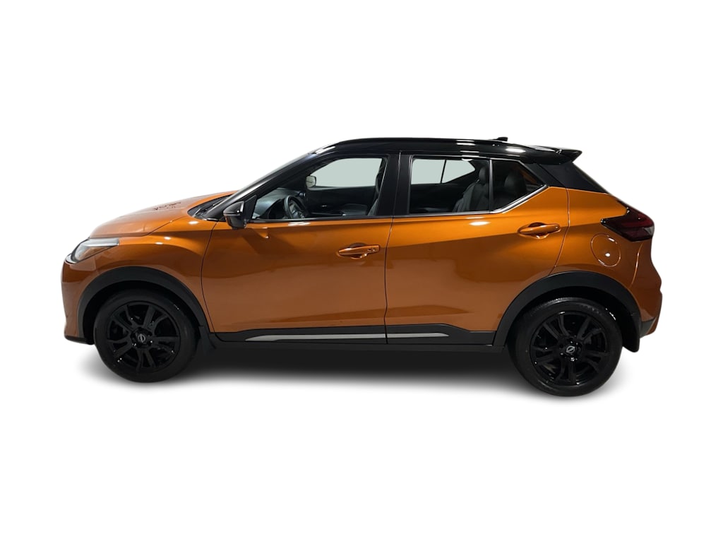Thumbnail: 2024 Nissan Kicks - 3