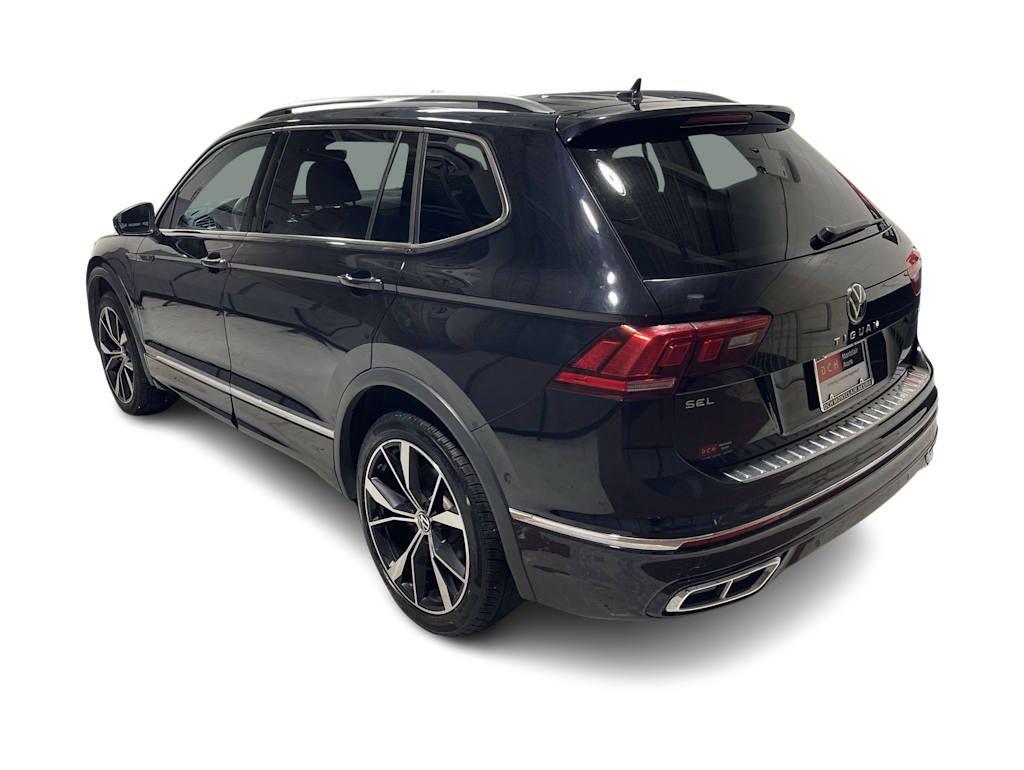 Thumbnail: 2022 Volkswagen Tiguan - 4