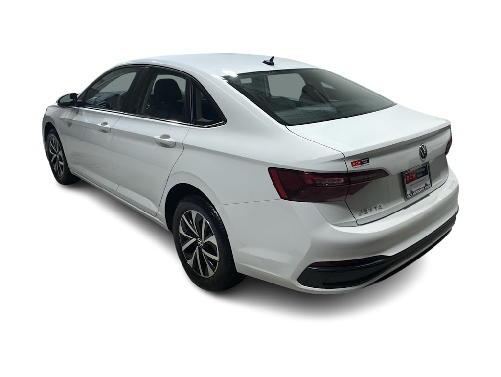 Thumbnail: 2024 Volkswagen Jetta - 4