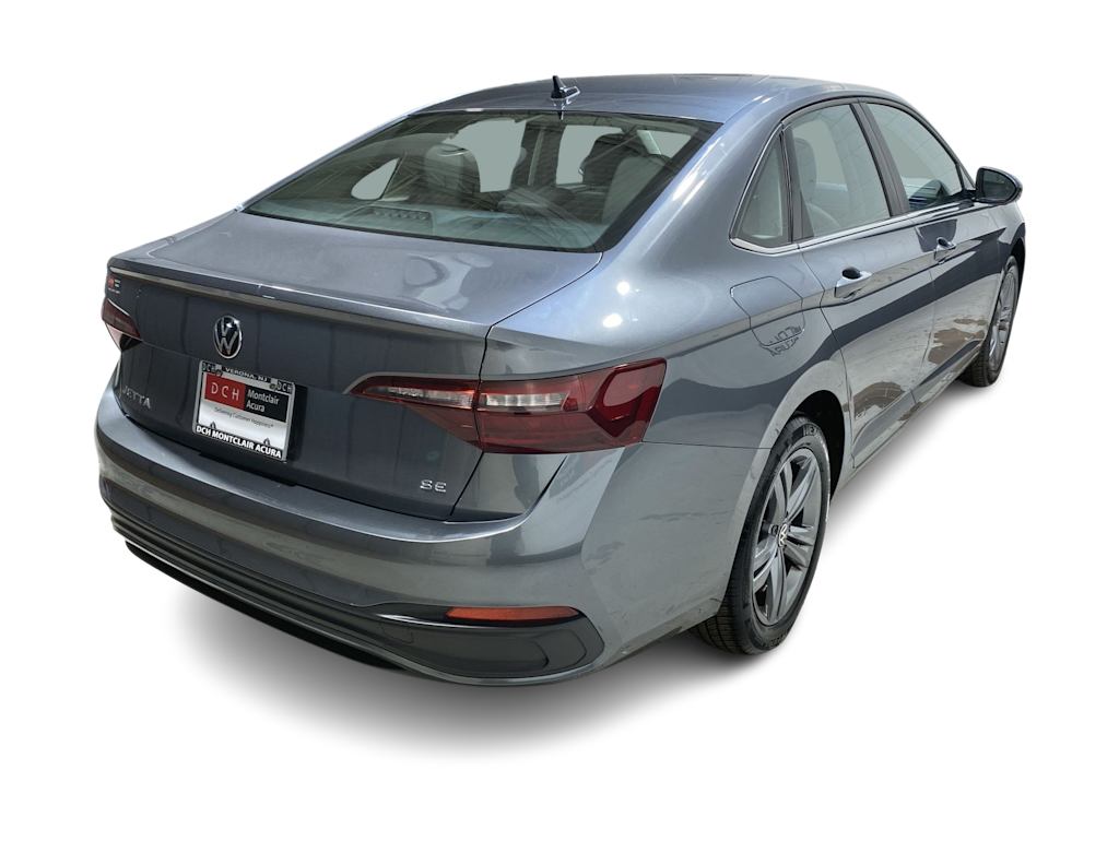 Thumbnail: 2024 Volkswagen Jetta - 26