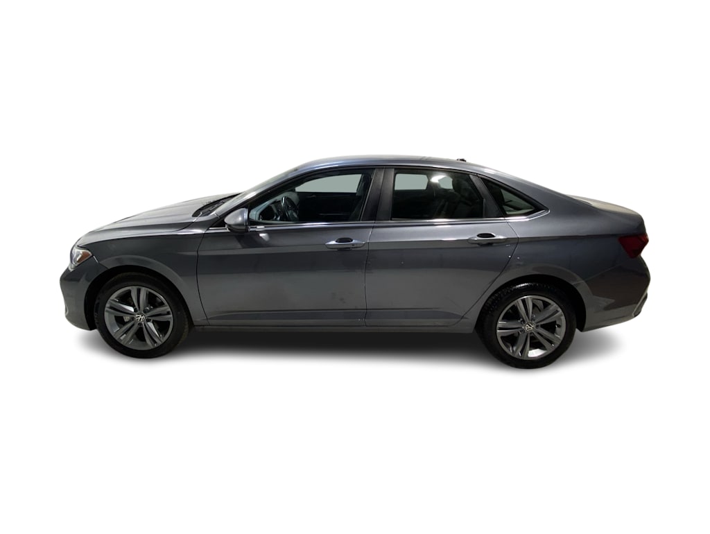 Thumbnail: 2024 Volkswagen Jetta - 3