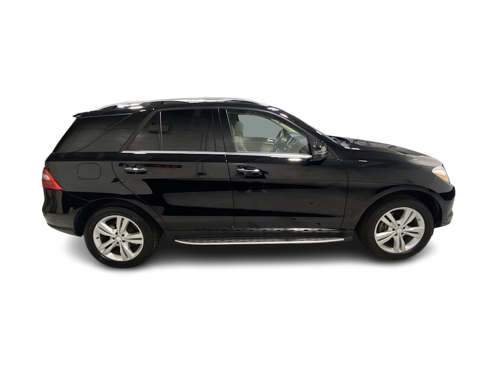 Thumbnail: 2015 Mercedes-Benz M-Class - 27