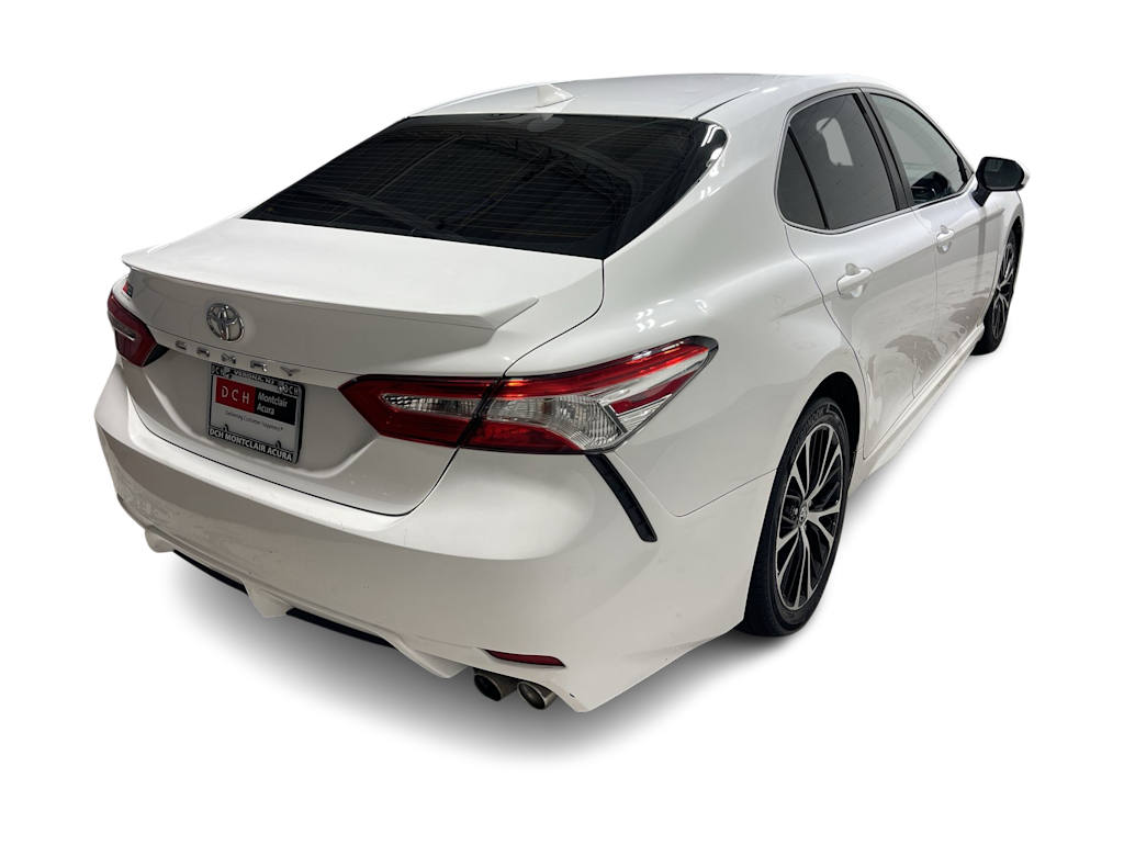 Thumbnail: 2020 Toyota Camry - 24