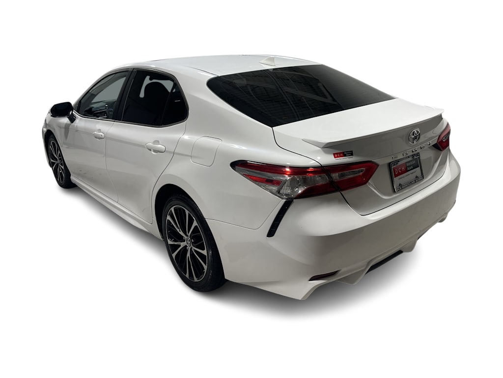 Thumbnail: 2020 Toyota Camry - 4