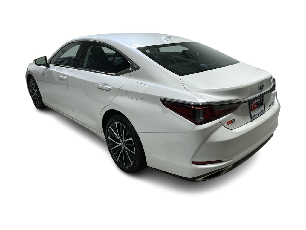 Thumbnail: 2024 Lexus ES - 4