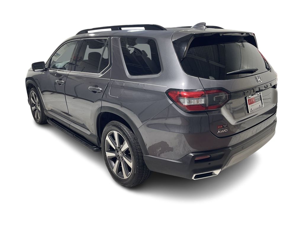 Thumbnail: 2023 Honda Pilot - 4