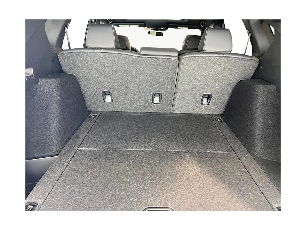 Thumbnail: 2025 Acura RDX - 16