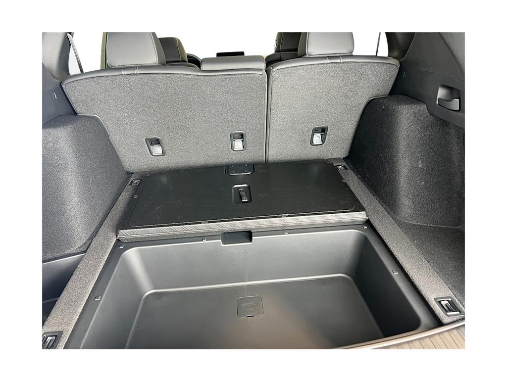 Thumbnail: 2025 Acura RDX - 33