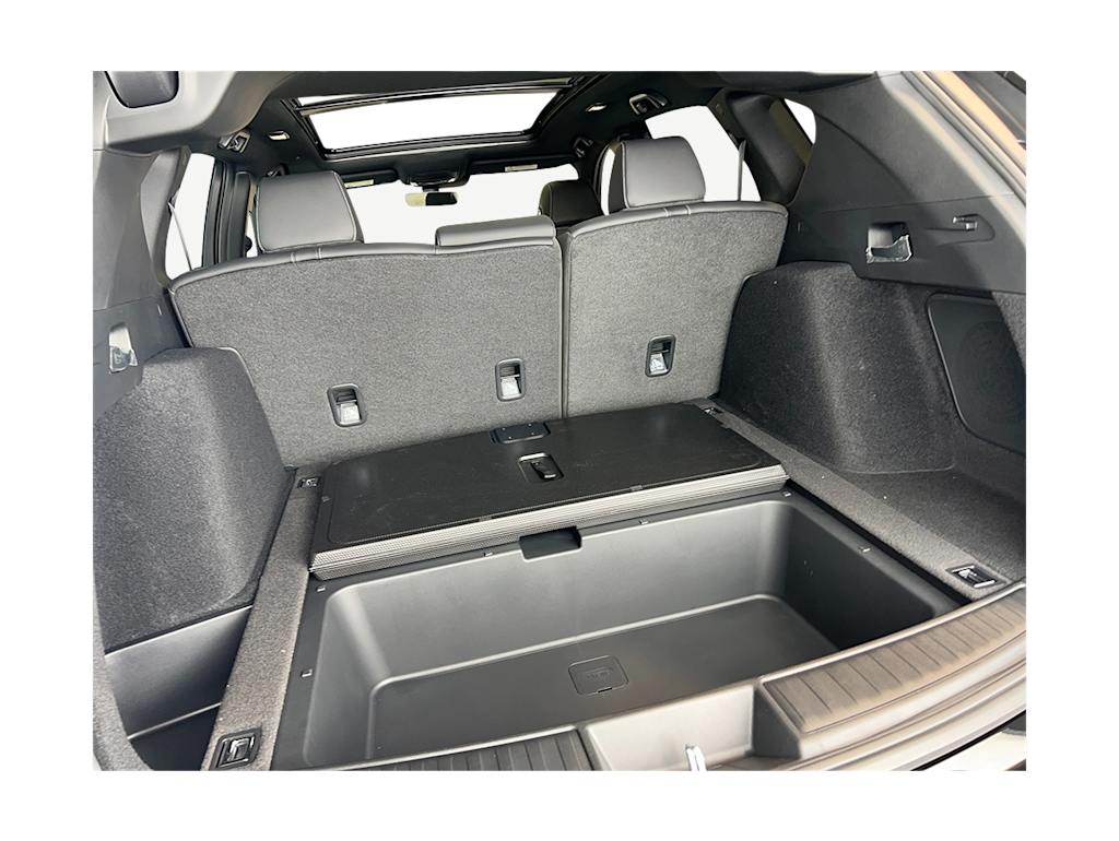 Thumbnail: 2025 Acura RDX - 33