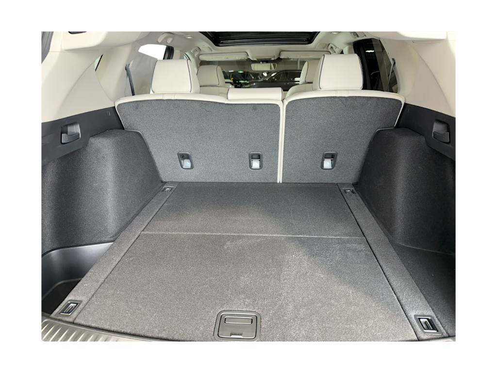 Thumbnail: 2025 Acura RDX - 16