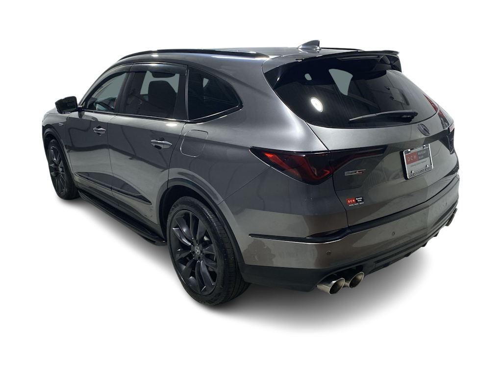 Thumbnail: 2022 Acura MDX - 4