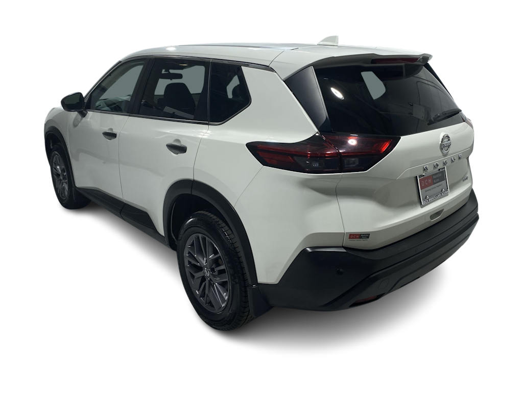 Thumbnail: 2021 Nissan Rogue - 4