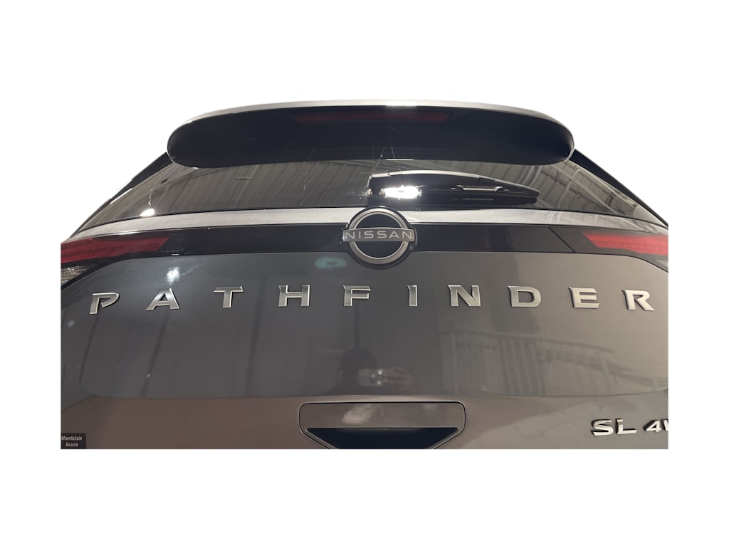 Thumbnail: 2022 Nissan Pathfinder - 18