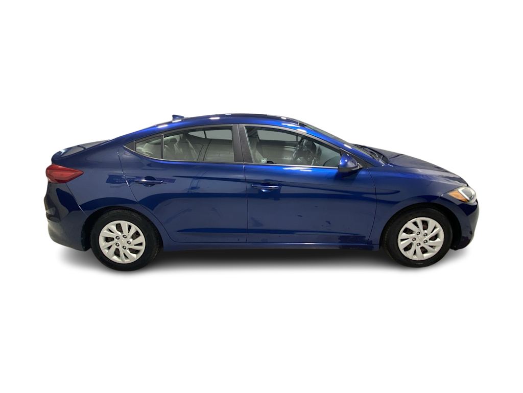 Thumbnail: 2017 Hyundai Elantra - 27