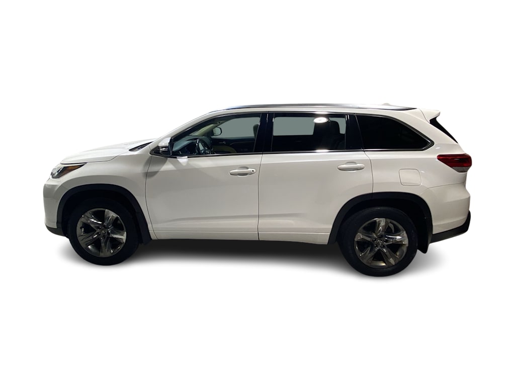 Thumbnail: 2018 Toyota Highlander - 3