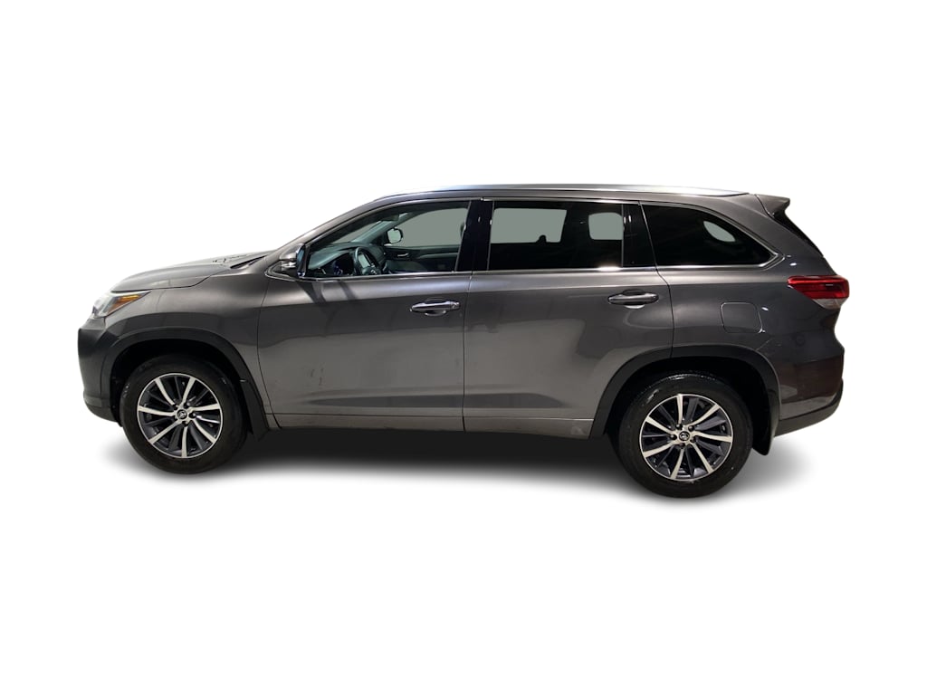 Thumbnail: 2018 Toyota Highlander - 3