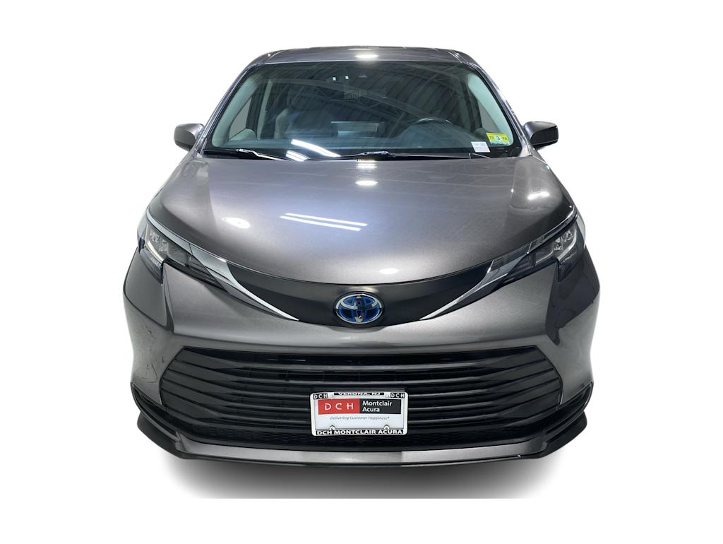 Thumbnail: 2021 Toyota Sienna - 6