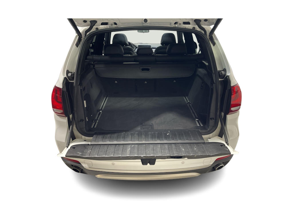 Thumbnail: 2017 BMW X5 - 17