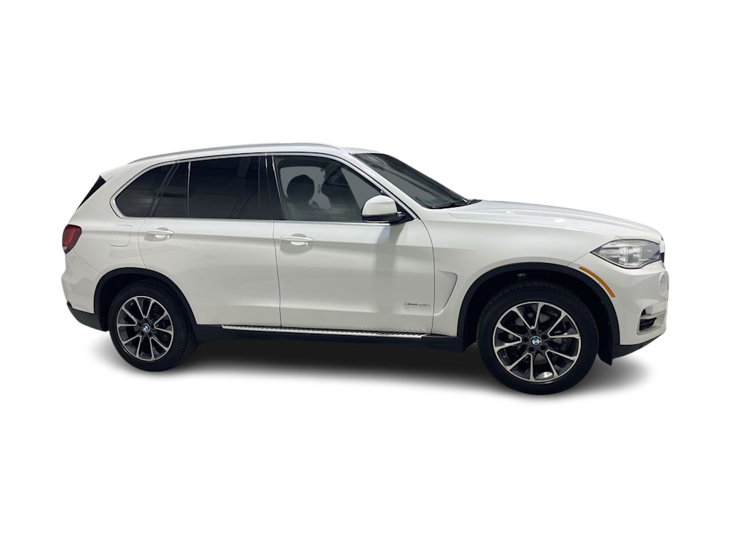 Thumbnail: 2017 BMW X5 - 27