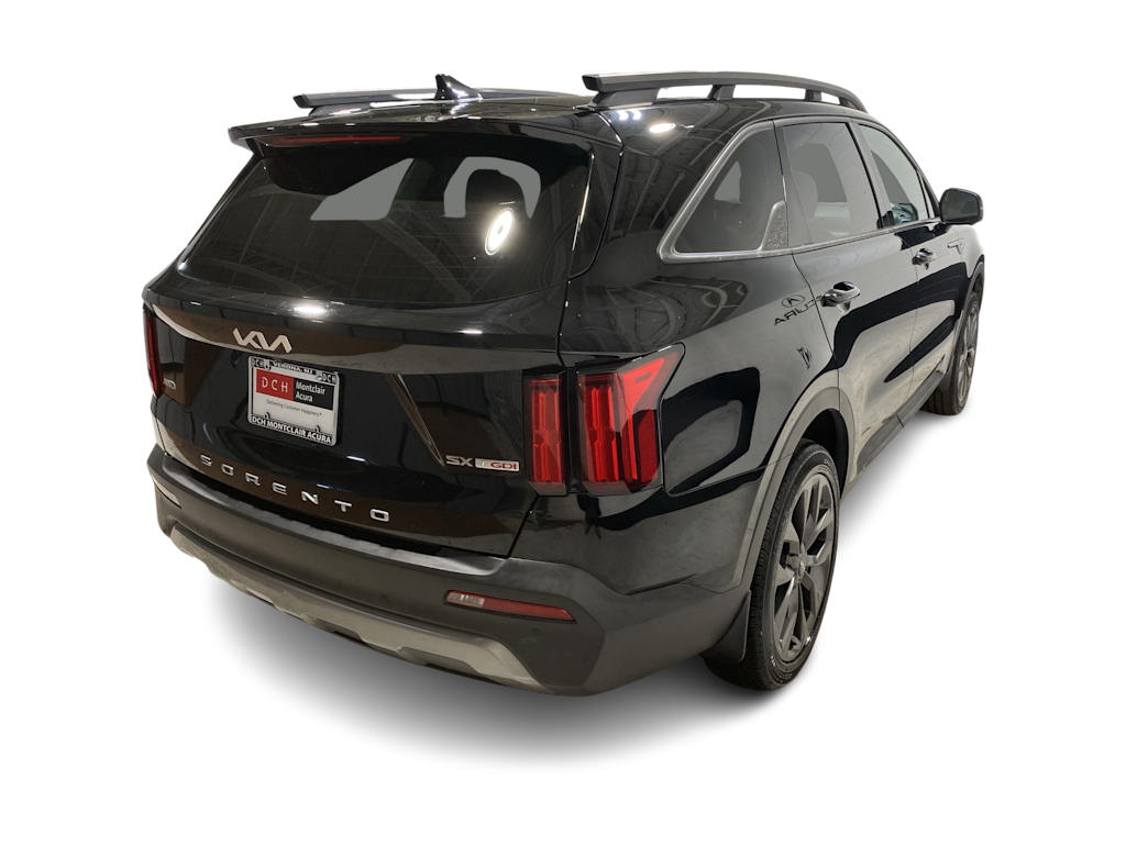 Thumbnail: 2022 Kia Sorento - 26